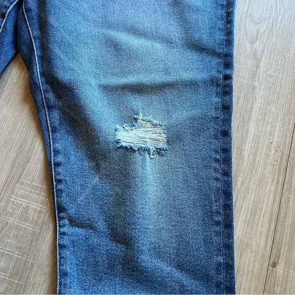 J. Crew Denim Pants Size 36 10’’ Toothpick High Rise Slightly Distressed Jeans - Picture 6 of 7